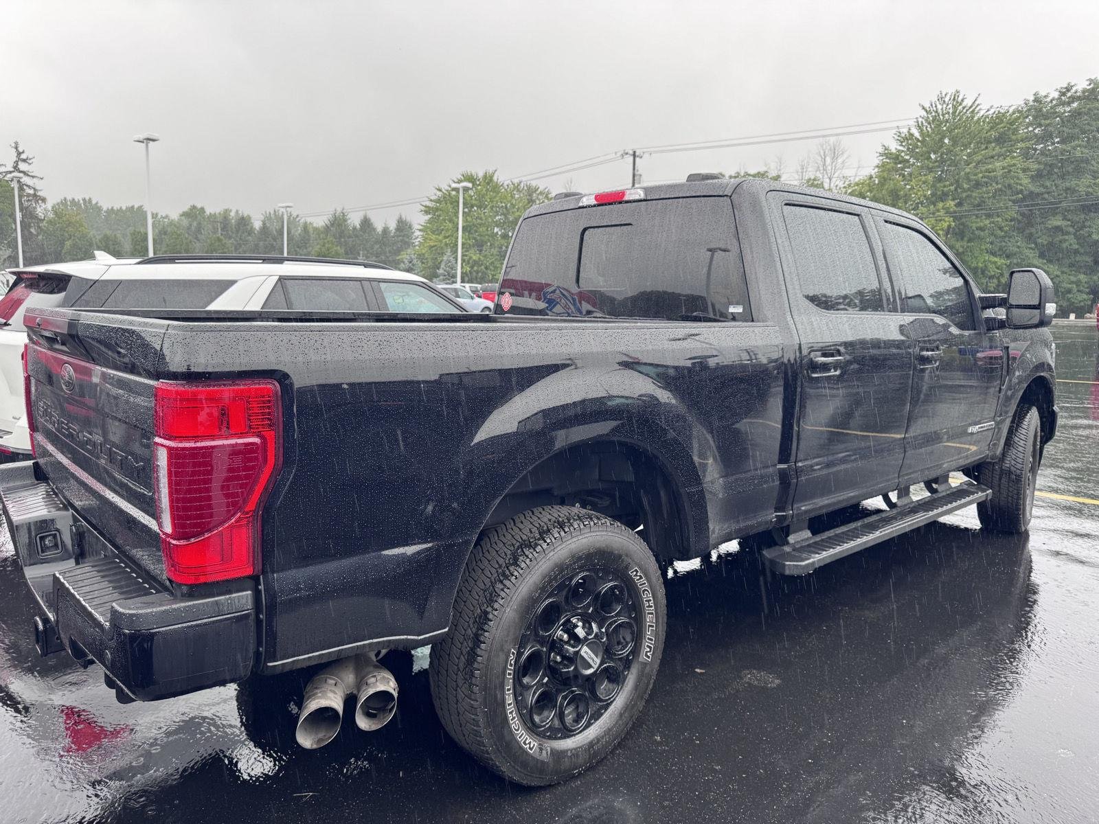 Used 2022 Agate Black Ford Lariat image 4