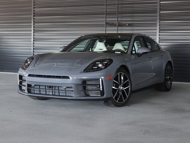 2026 Porsche Panamera 