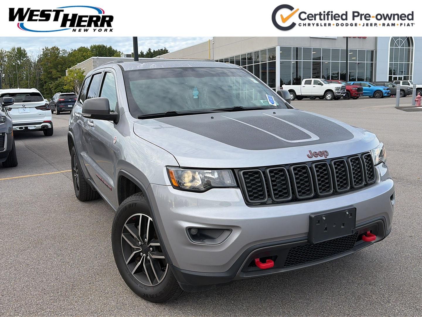 Used 2020 Billet Silver Metallic Clearcoat Jeep Trailhawk image 1
