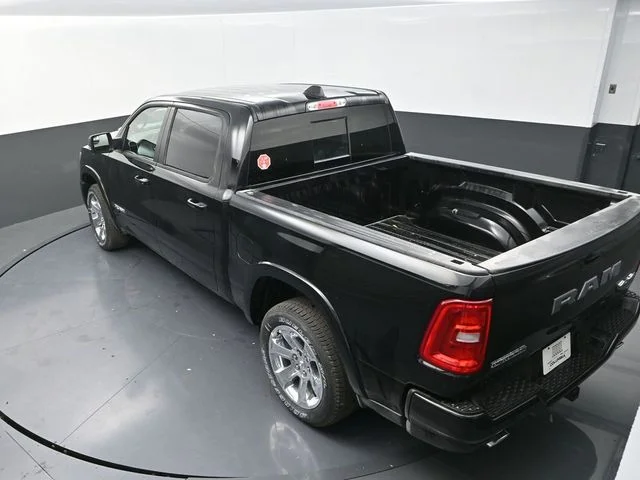 New 2026 Diamond Black Crystal Pearl-Coat Exterior Paint RAM Big Horn/Lone Star image 16