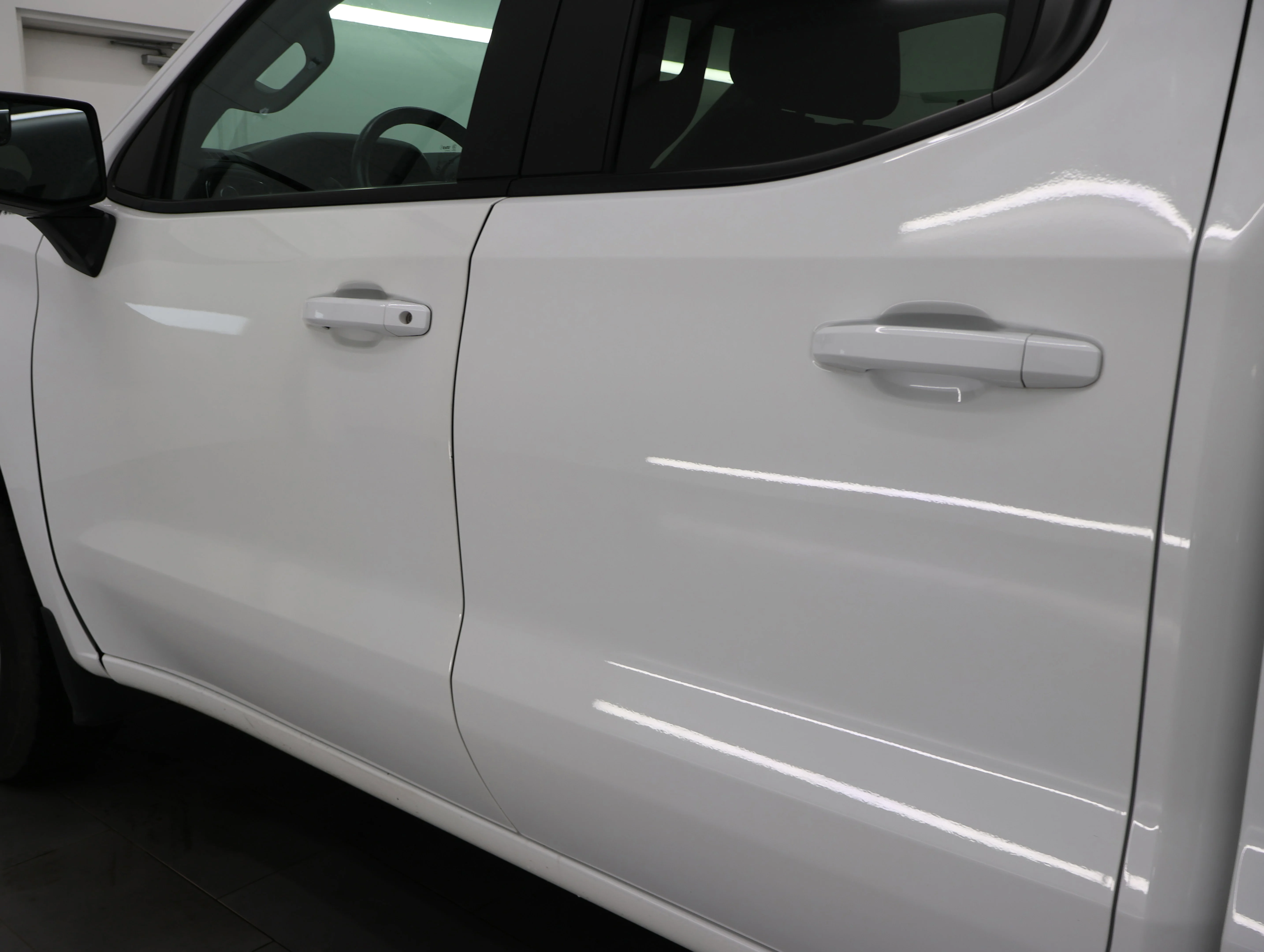 Used 2020 Summit White Chevrolet LT image 32