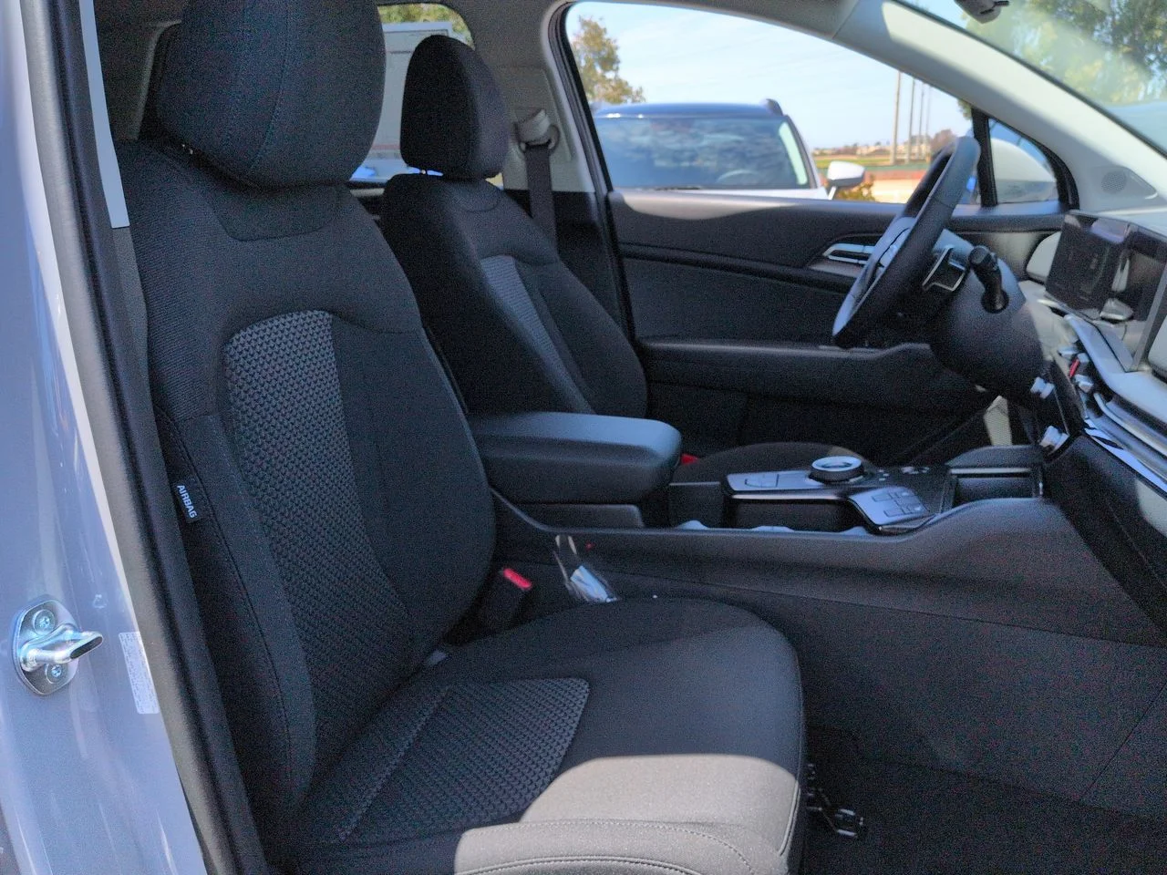 New 2026 Wolf Gray Kia S image 29
