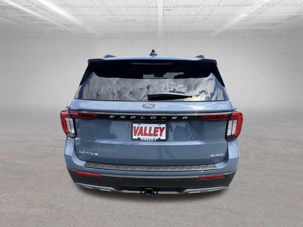New 2026 Vapor Blue Metallic Ford Active image 5