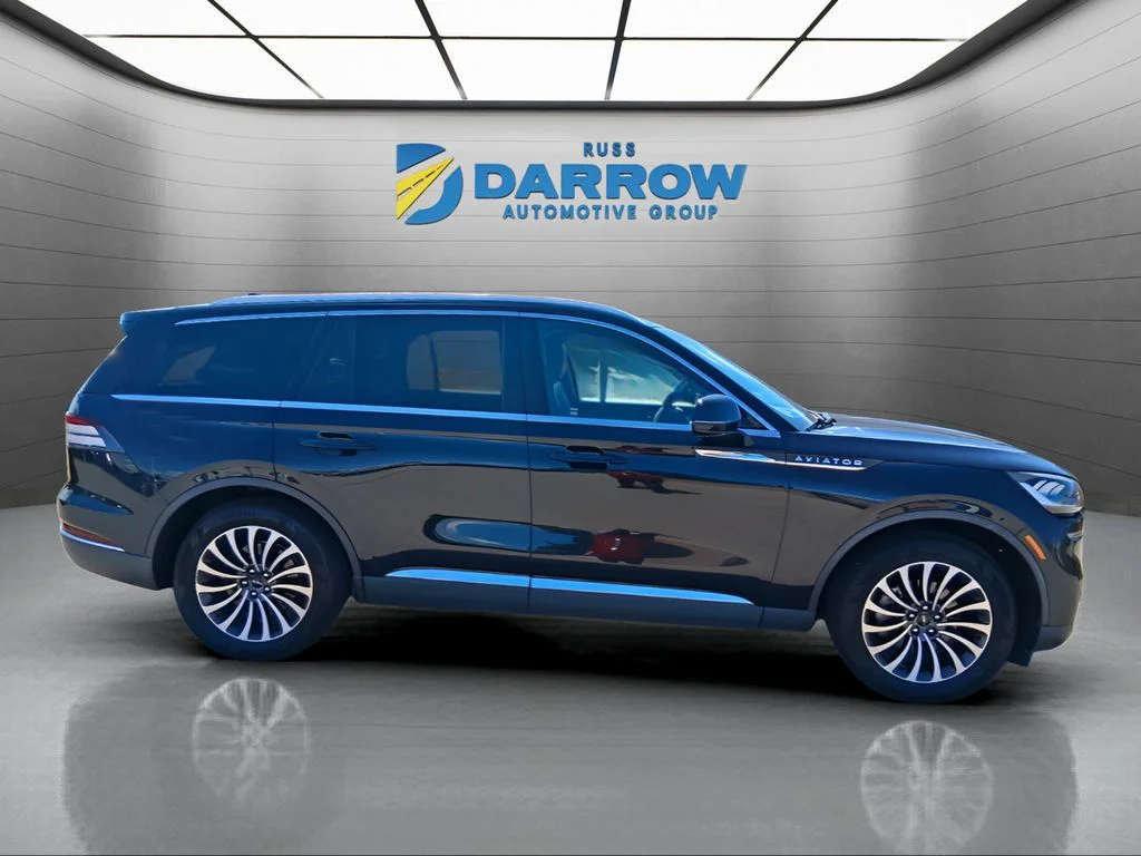 Used 2020 Black Lincoln Reserve image 6