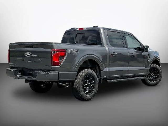New 2026 Carbonized Gray Metallic Ford XLT image 52