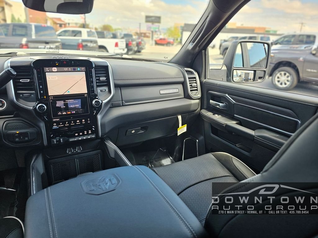 New 2026 Ceramic Gray Clear-Coat Exterior Paint RAM Laramie image 19