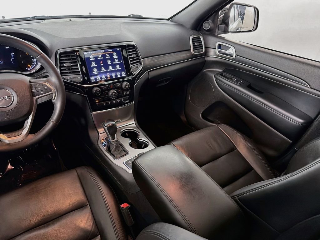 Used 2020 Black Jeep Limited image 24
