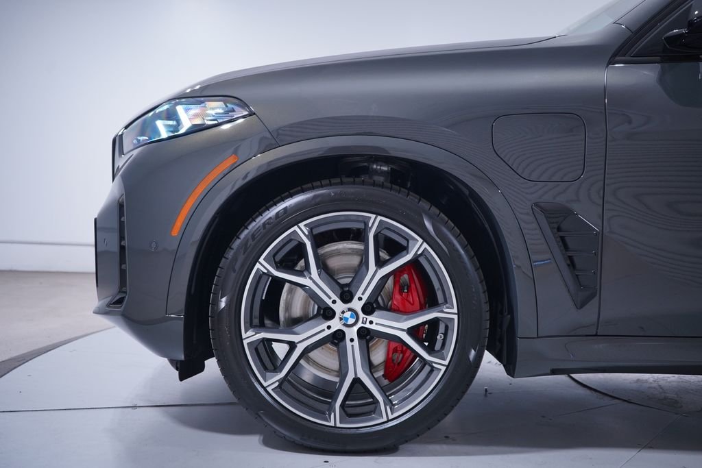 New 2026 Gray Metallic BMW xDrive50e image 2