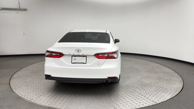 2023 Toyota Camry LE - Photo 3