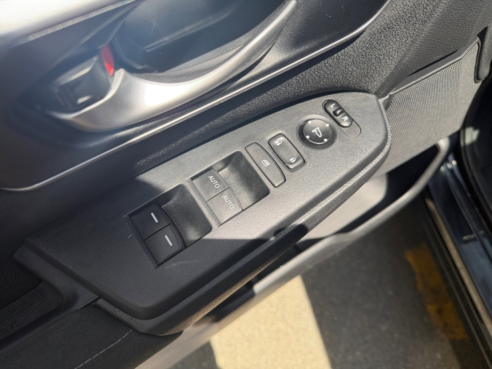 2017 Honda CR-V EX - Photo 30