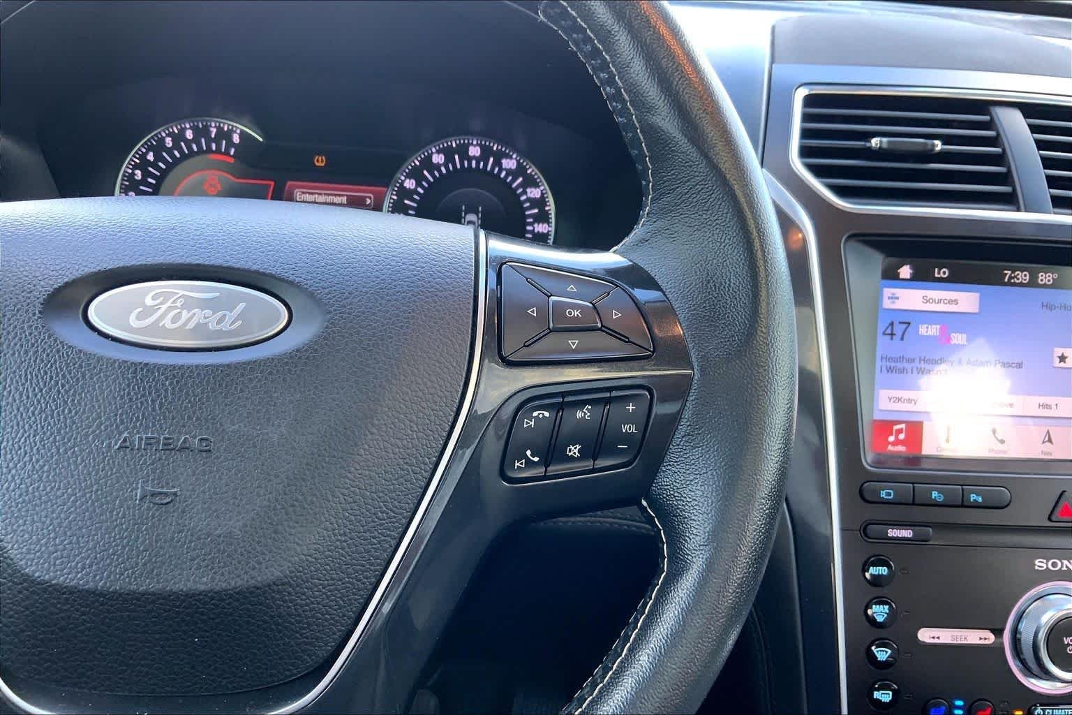 Used 2019 Blue Ford Platinum image 25