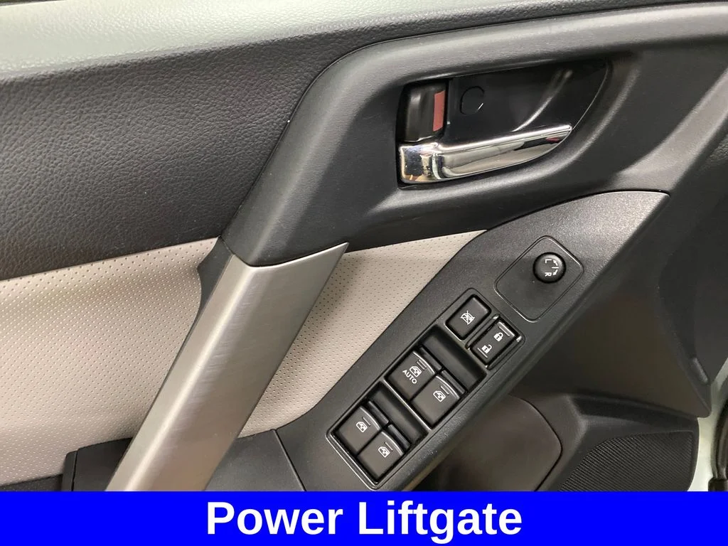 Used 2015 Green Subaru 2.5i Limited image 9
