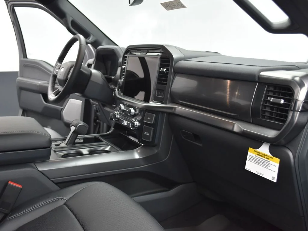 New 2026 Gray Ford Lariat image 31