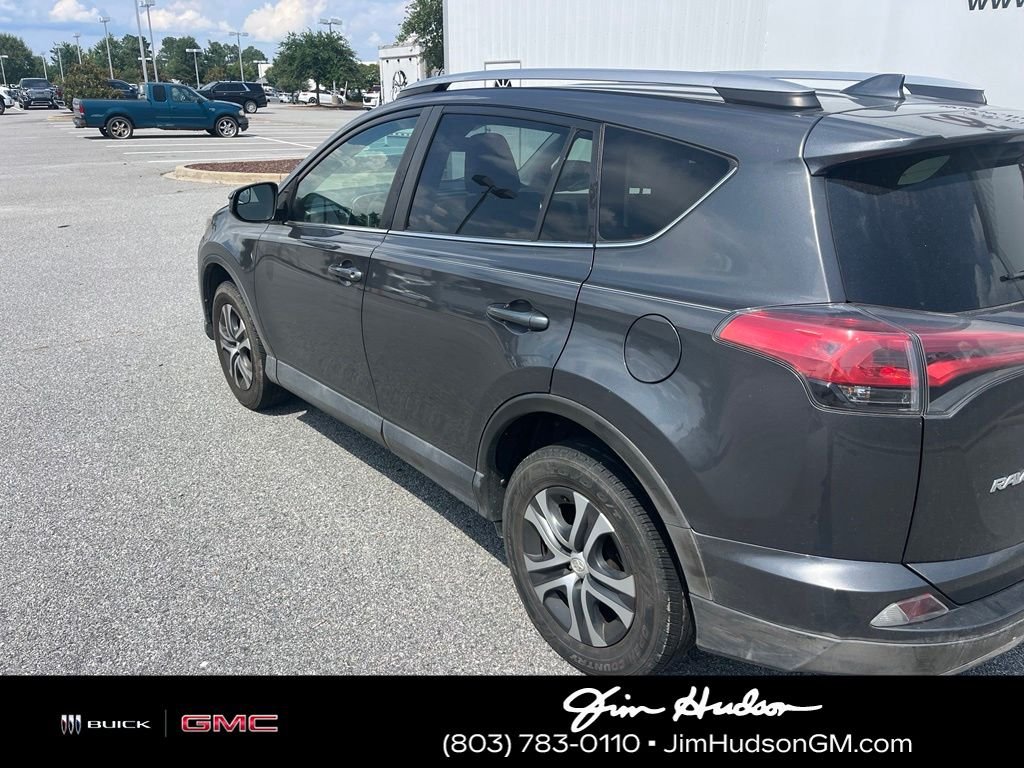 Used 2018 Gray Toyota LE image 5