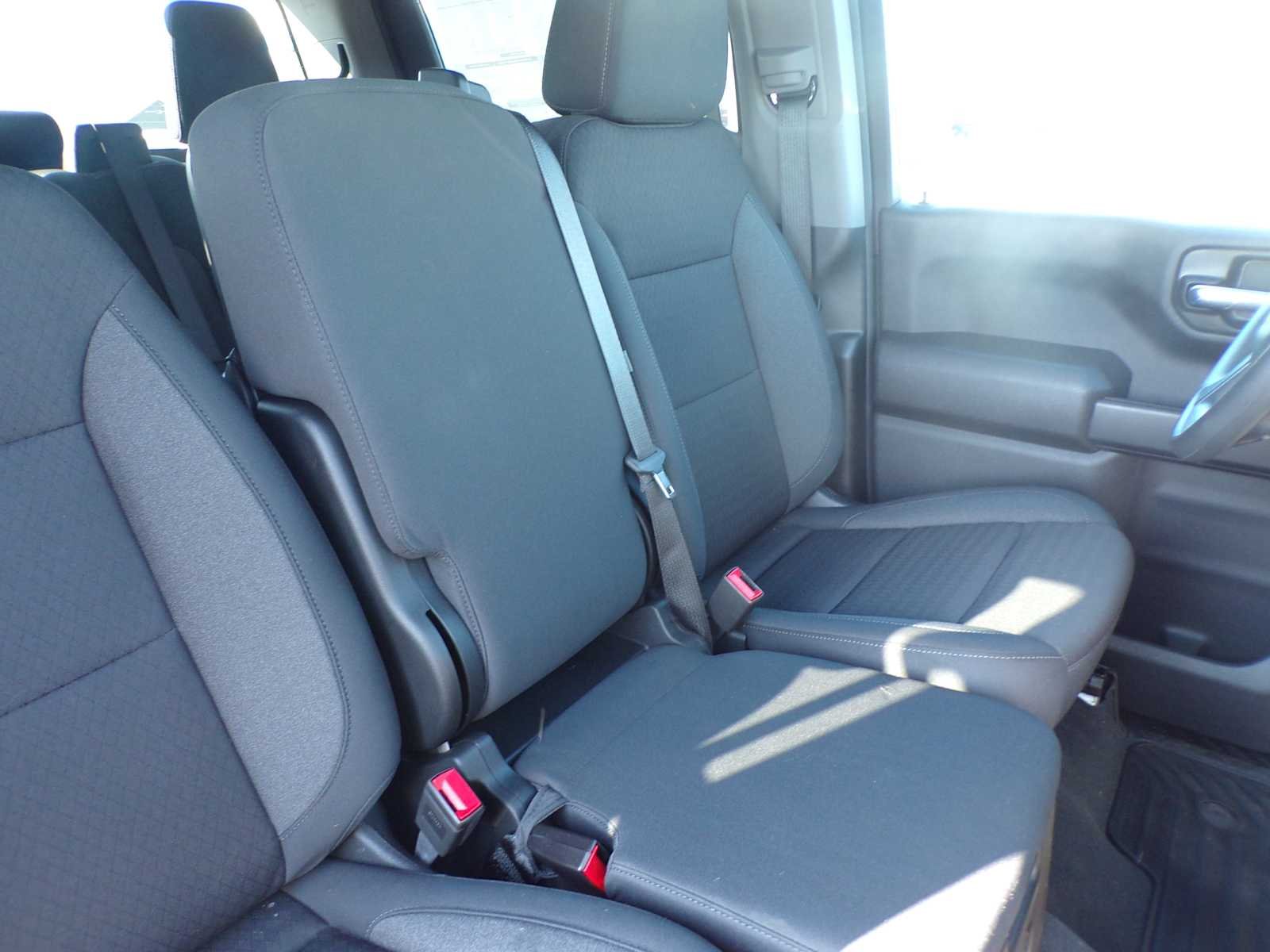 2024 Chevrolet Silverado 1500 Custom - Photo 16