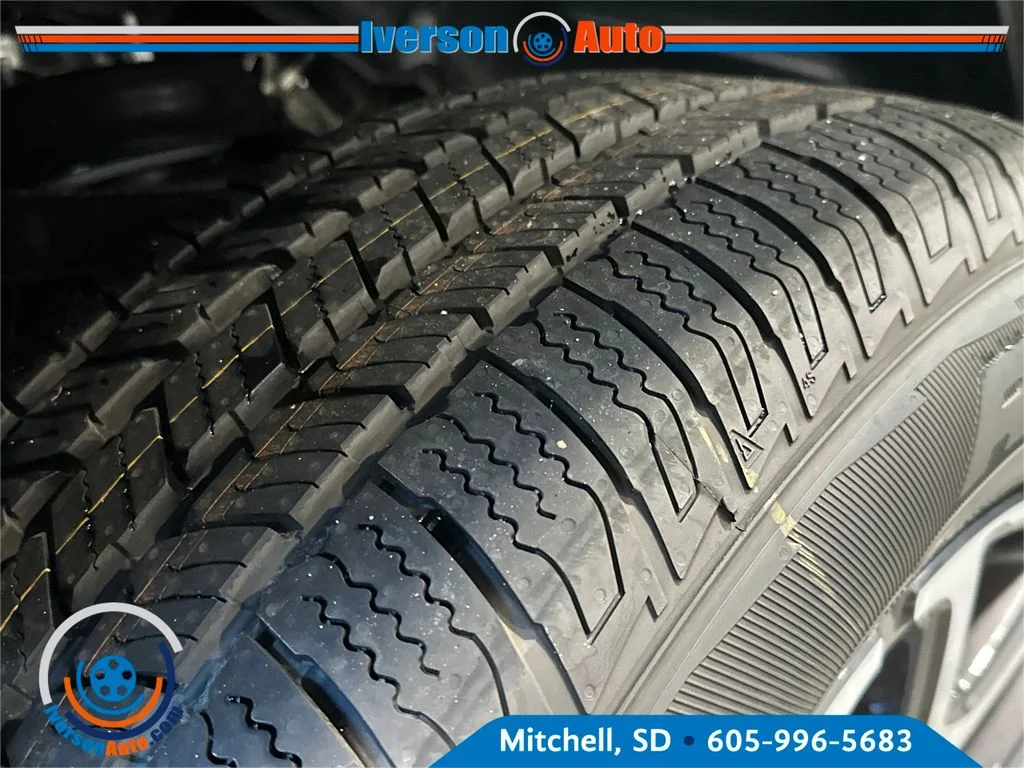 New 2026 Forged Blue Metallic Exterior Paint RAM Laramie image 11