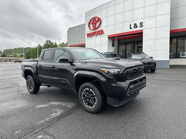 2026 Toyota Tacoma i-FORCE MAX TRD Sport i-FORCE MAX