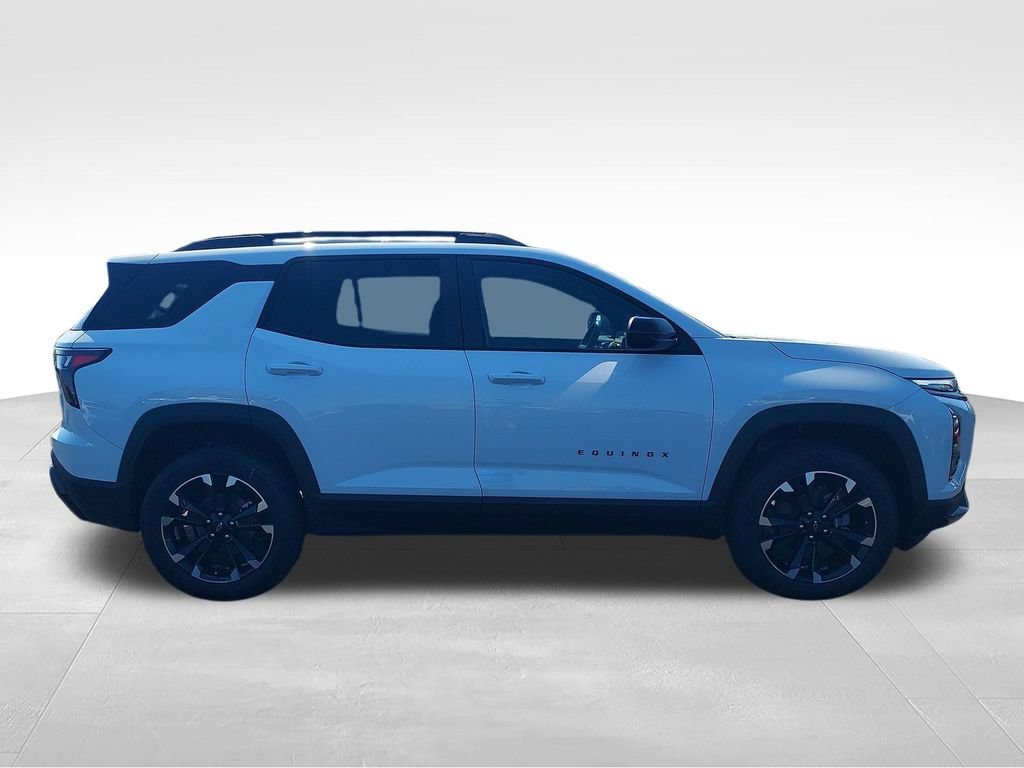 2027 Chevrolet Equinox RS - Photo 6