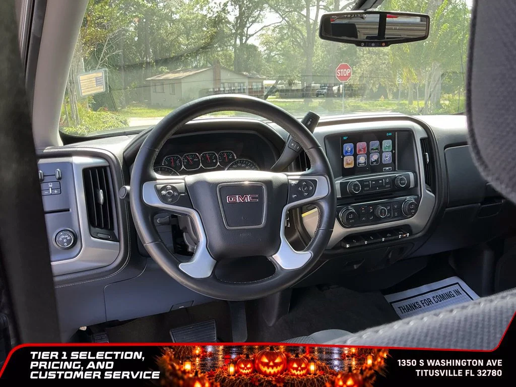 Used 2017 PEPPERDUST METALLIC GMC SLE image 24