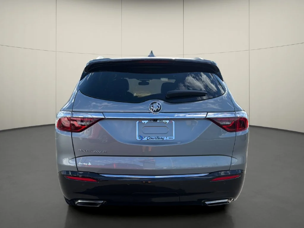 Used 2023 Includes Pitch Dark Night lower exterior accent color.) Buick Essence image 11