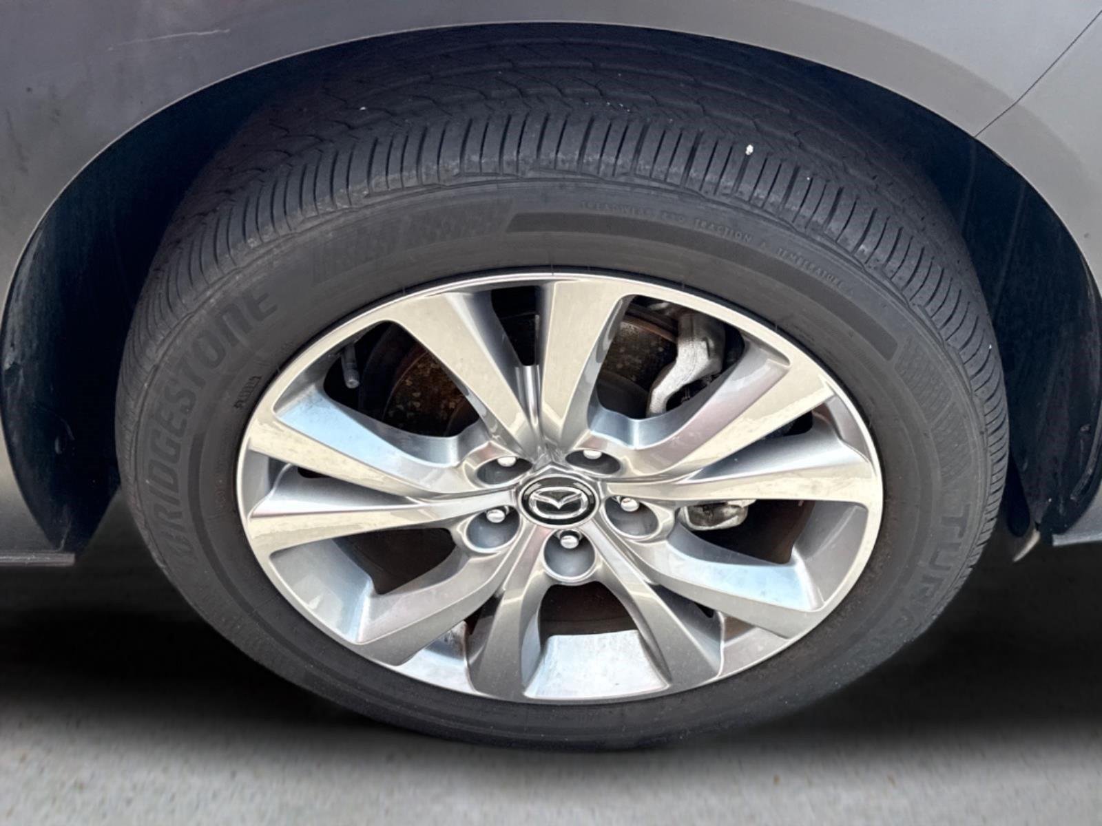 Used 2023 Snowflake White Pearl Mica Mazda 2.5 S Select Package image 19