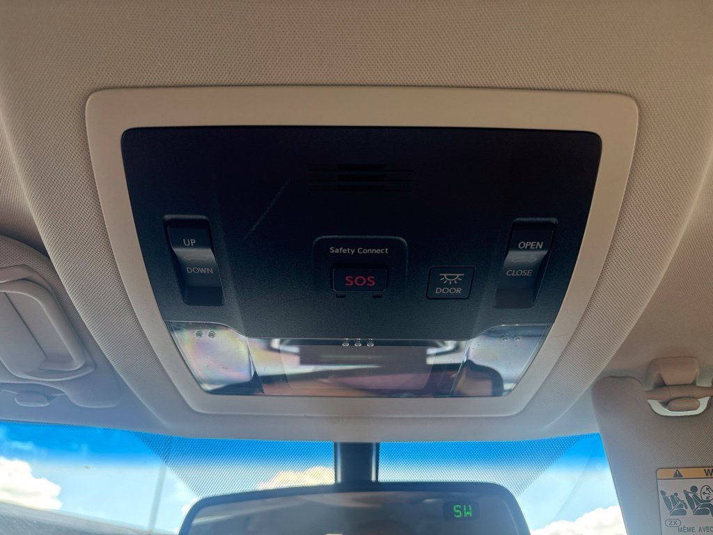 Used 2017 Blue Lexus 200t image 30