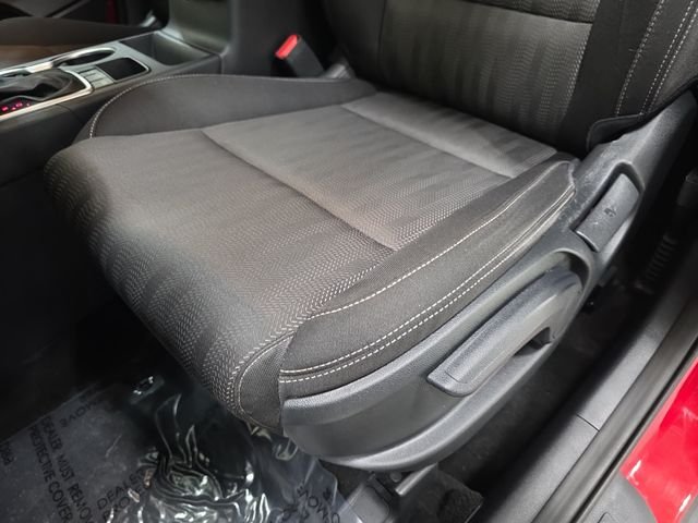 Used 2020 Hyper Red Kia LX image 27