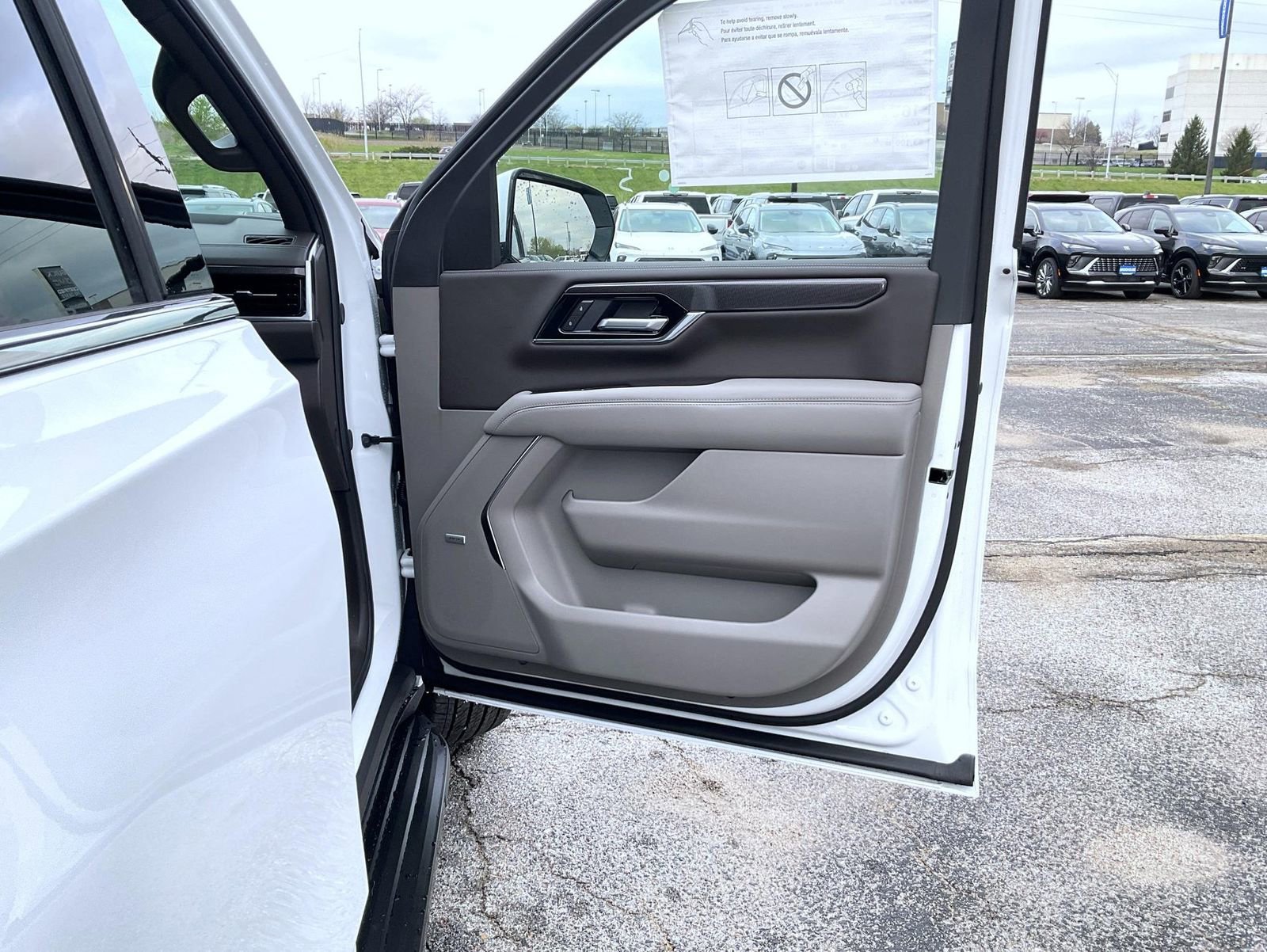 New 2026 Summit White GMC Elevation image 16
