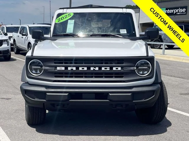2025 Ford Bronco 4-Door Base - Photo 6