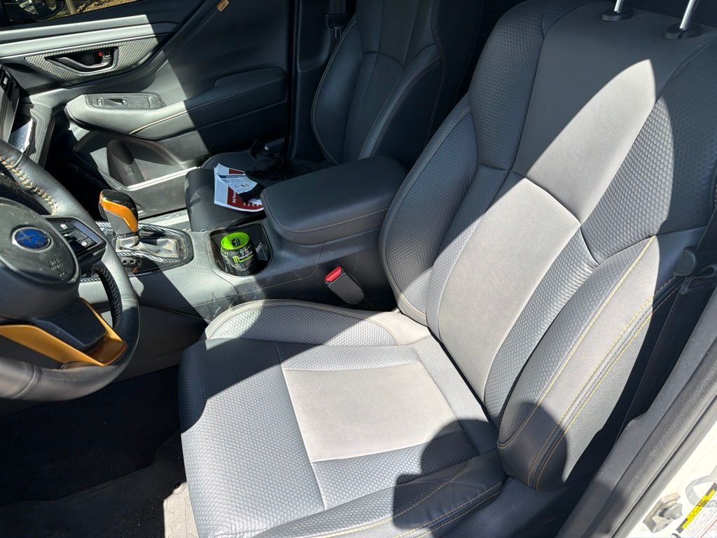 Used 2024 White Subaru Wilderness image 28