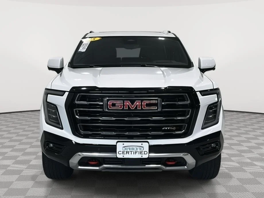 Used 2025 Summit White GMC AT4 image 8