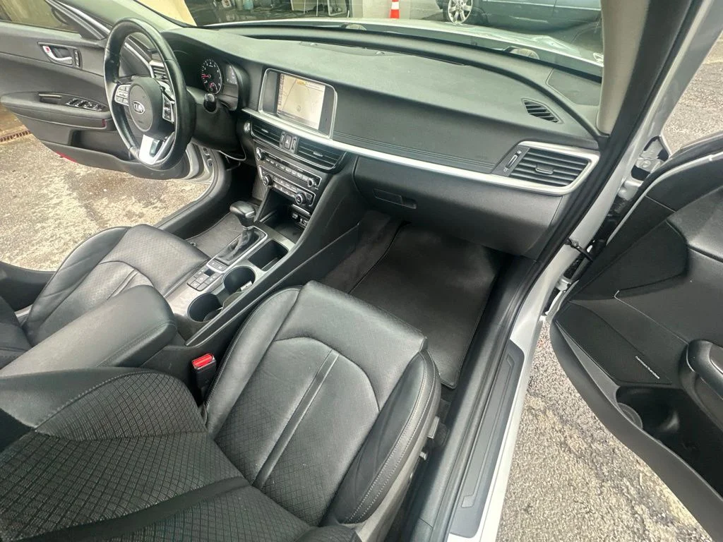 Used 2020 Silver Kia EX Premium image 33