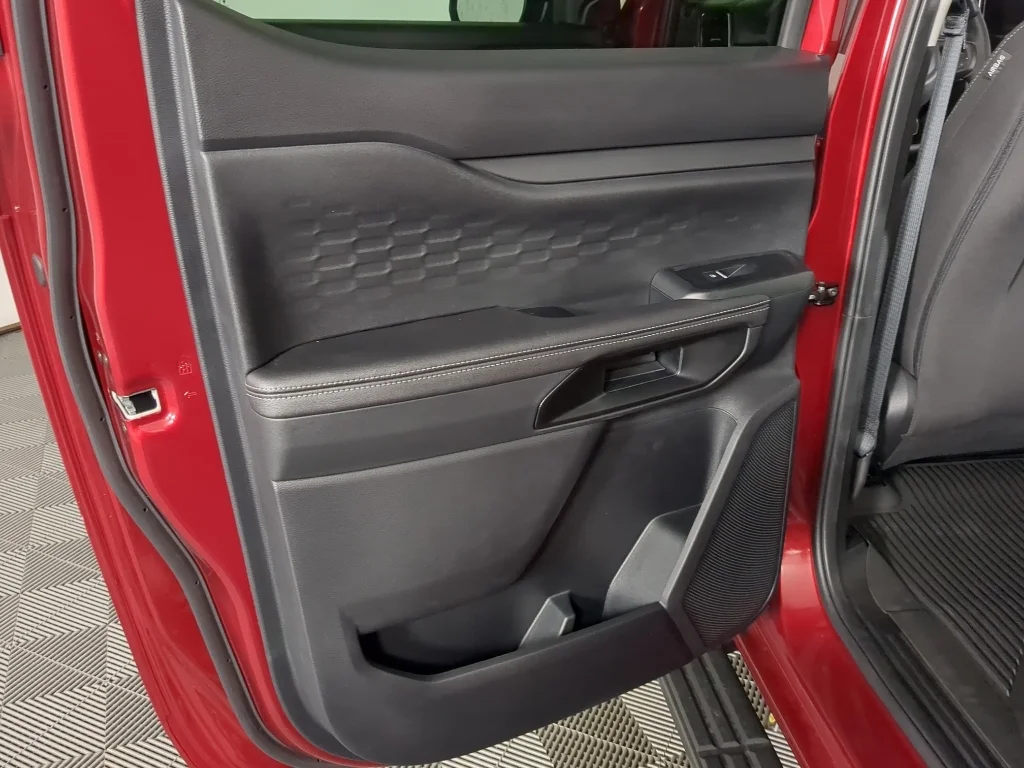 New 2026 Ruby Red Metallic Tinted Clearcoat Ford XLT image 15