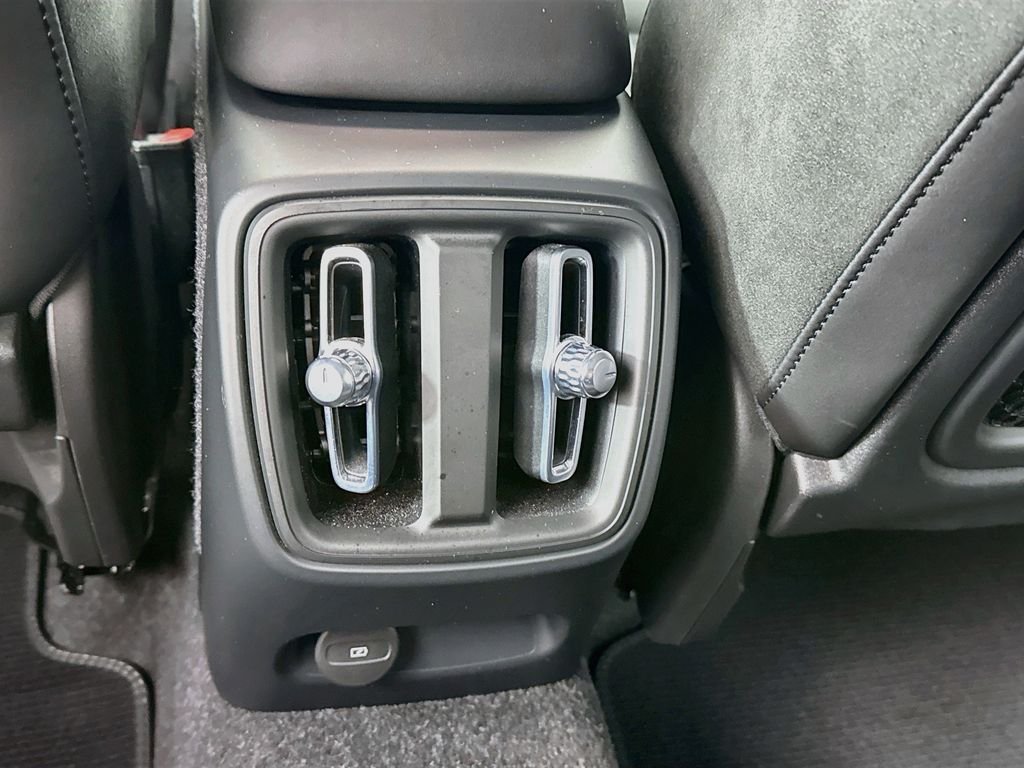Used 2023 Gray Volvo Twin Plus image 27