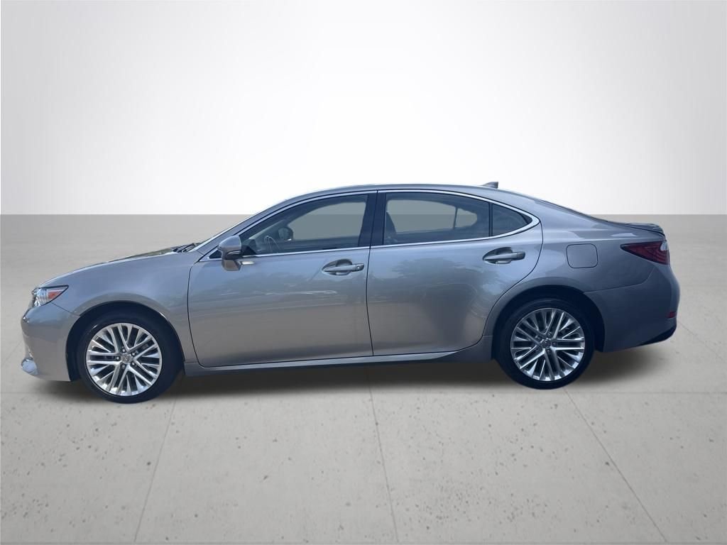 Used 2015 Silver Lexus 350 image 10
