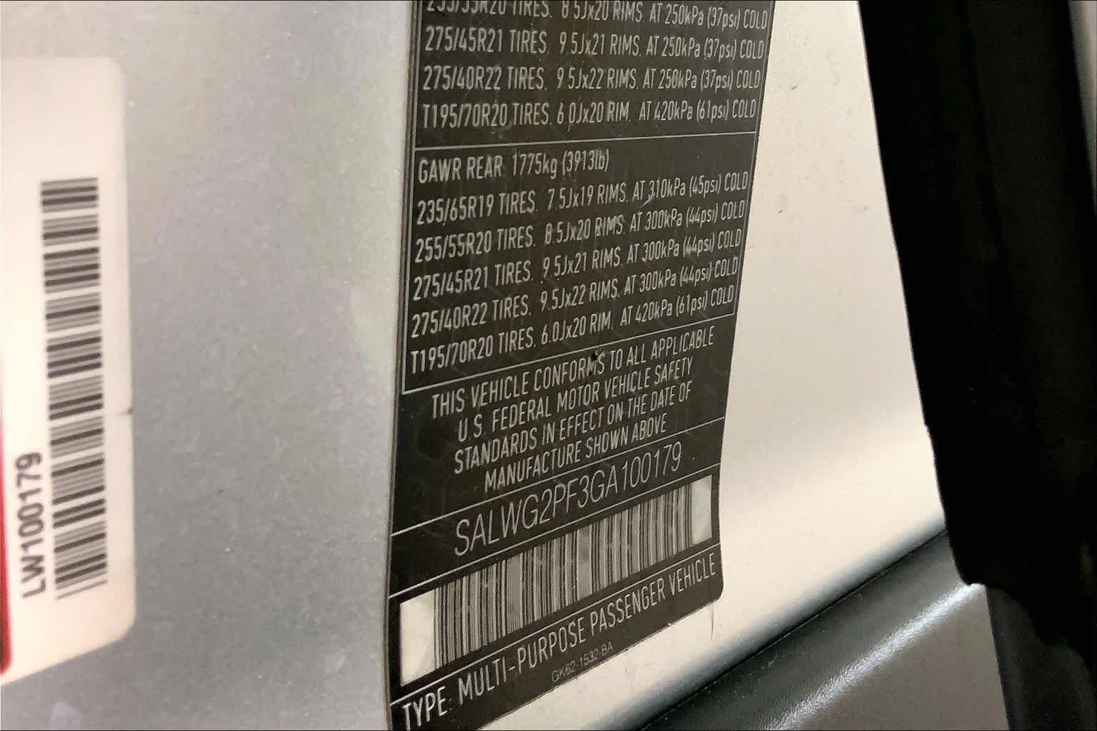 Used 2016 Indus Silver Land Rover V6 SE image 37