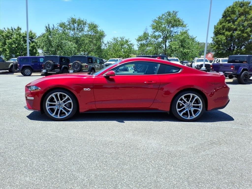Used 2022 Rapid Red Metallic Tinted Clearcoat Ford GT Premium image 7
