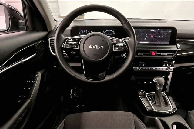 2024 Kia Seltos S - Photo 6