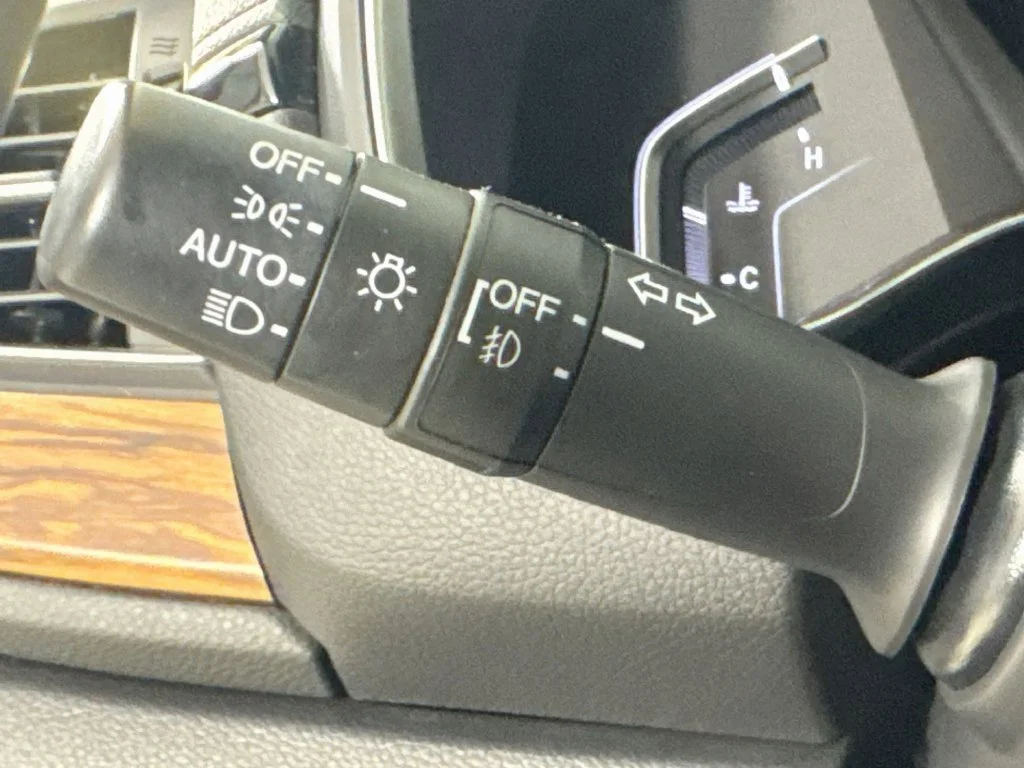 Used 2017 Gray Honda EX-L image 13