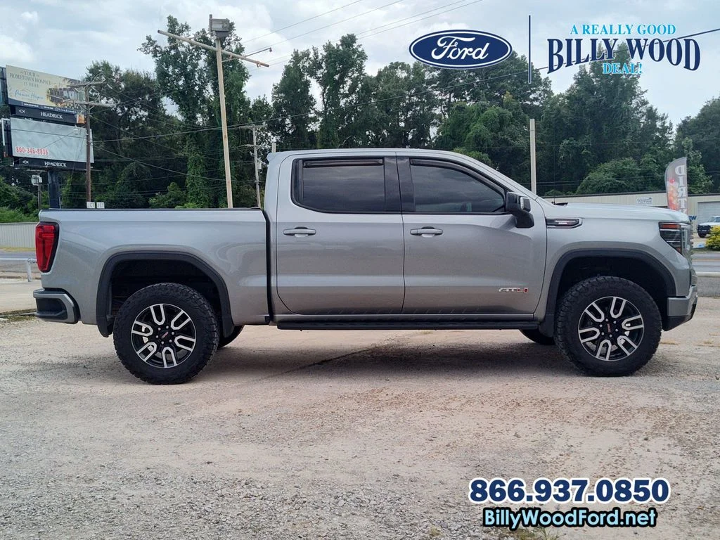 Used 2023 Sterling GMC AT4 image 9