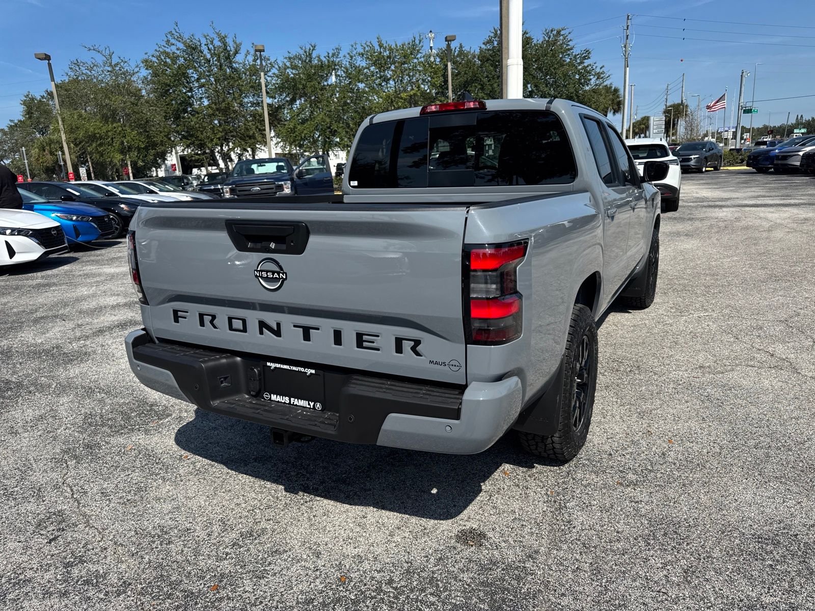 New 2026 Nissan Frontier SV 4D Crew Cab