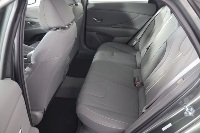 2025 Hyundai Elantra Blue - Photo 19