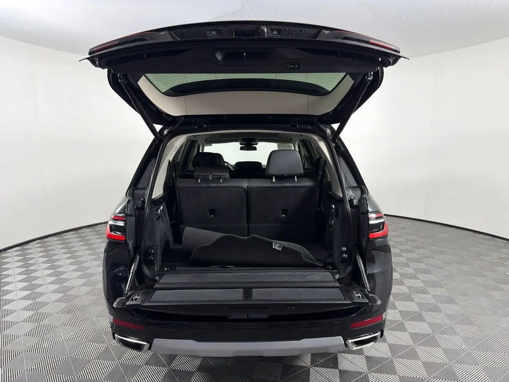 2023 BMW X7 40i - Photo 13