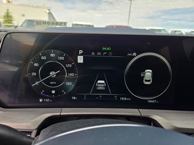 Used 2024 White Kia SX-Prestige X-Pro image 18