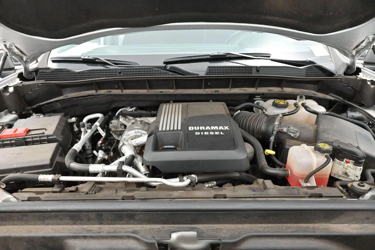 Used 2022 Quicksilver Metallic GMC Elevation image 35