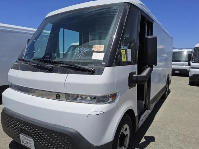 Used 2023 Oyster White BrightDrop EJY image 1