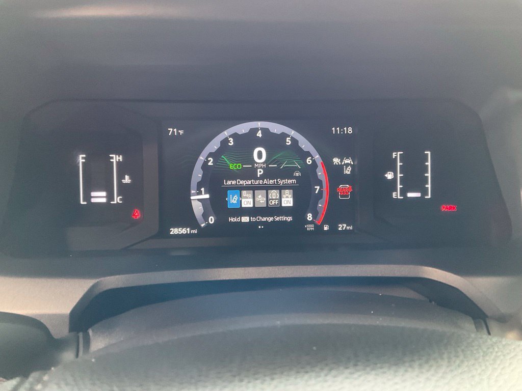 Certified Used 2025  Toyota SR5 image 14