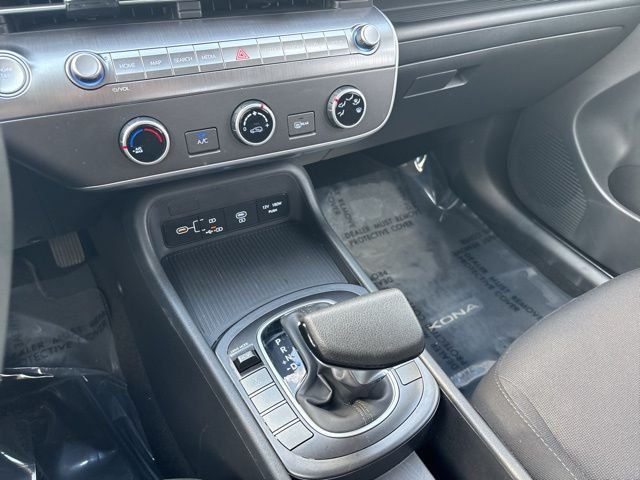 Certified Used 2025 Gray Hyundai SE image 26
