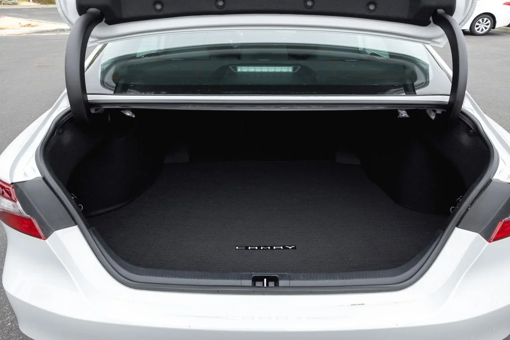 Certified Used 2022 Ice Edge Toyota LE image 8