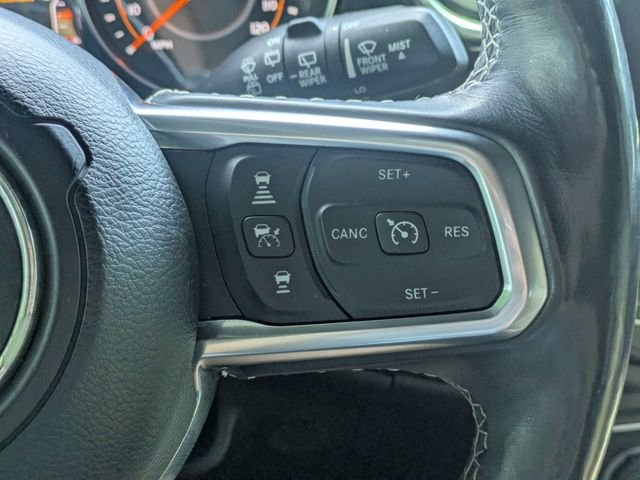 Used 2019 Gray Jeep Unlimited Sahara image 27